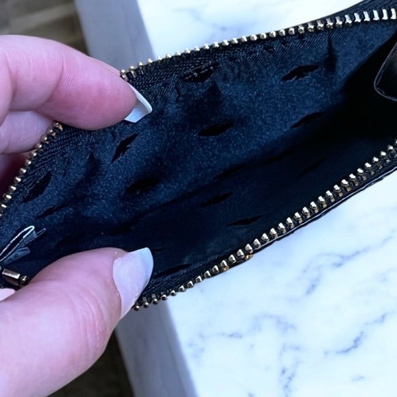 KATE SPADE Odette Black Glitter Keychain Cardholder Zip Wallet - Picture 8 of 11